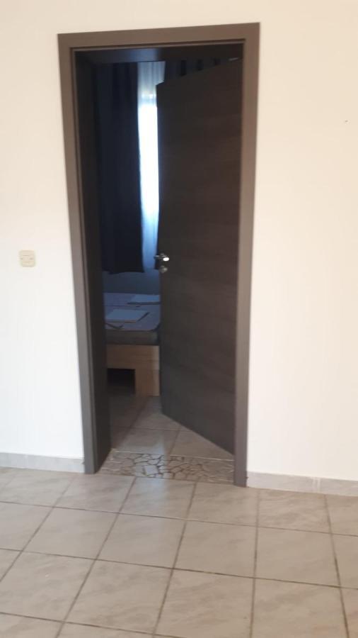 ויר Apartment Marina מראה חיצוני תמונה